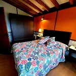 Apartment & El Acebo By Urbanhosting