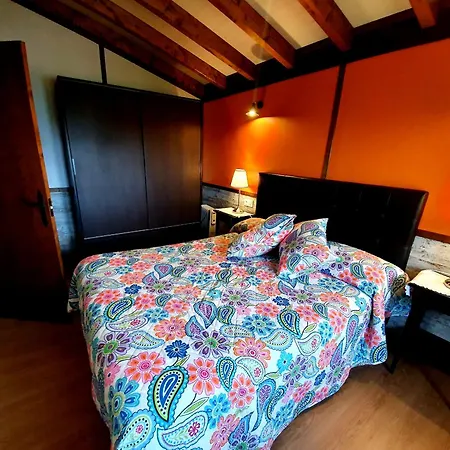 Apartament & El Acebo By Urbanhosting