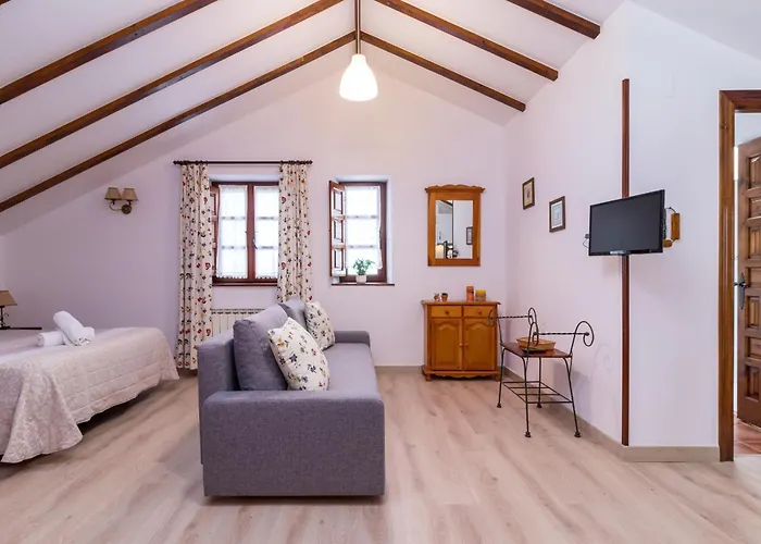 & El Acebo By Urbanhosting Lägenhet *