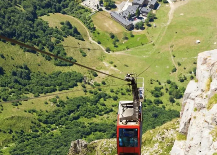 Lägenhet & El Acebo By Urbanhosting Ubiarco