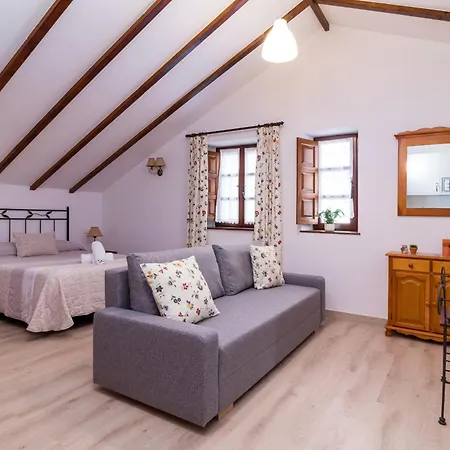 & El Acebo By Urbanhosting *